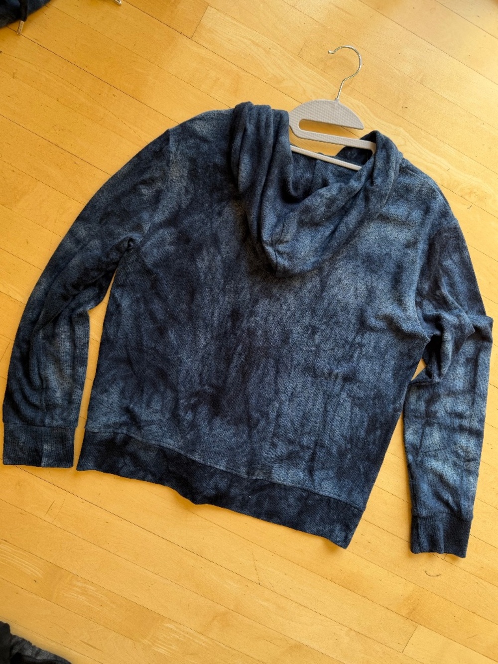 French Kyss Marble black/gray wash hoodie, M,  CB2589 - Picture 2 of 4